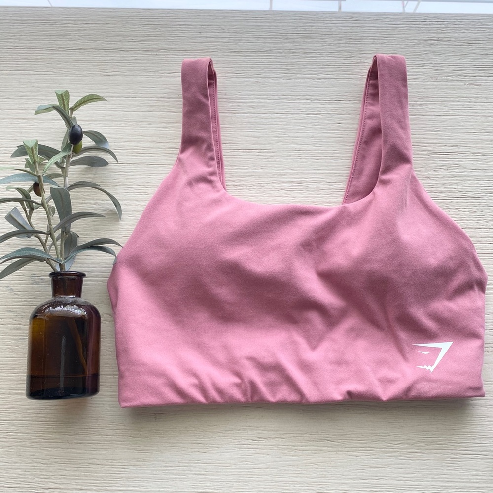 Like NEW!! Gym Shark Active Wear!